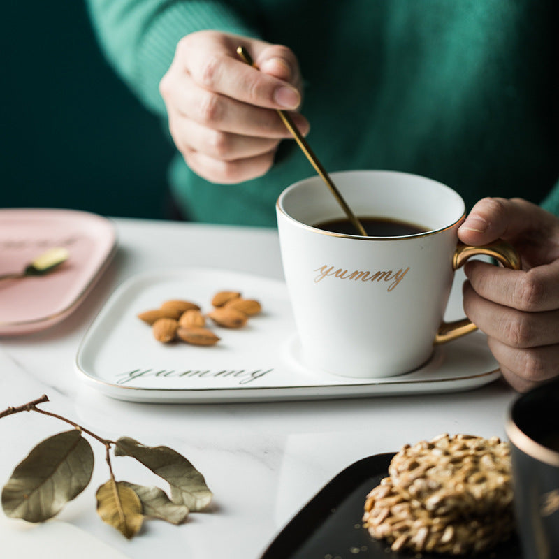 Ceramic tableware tray