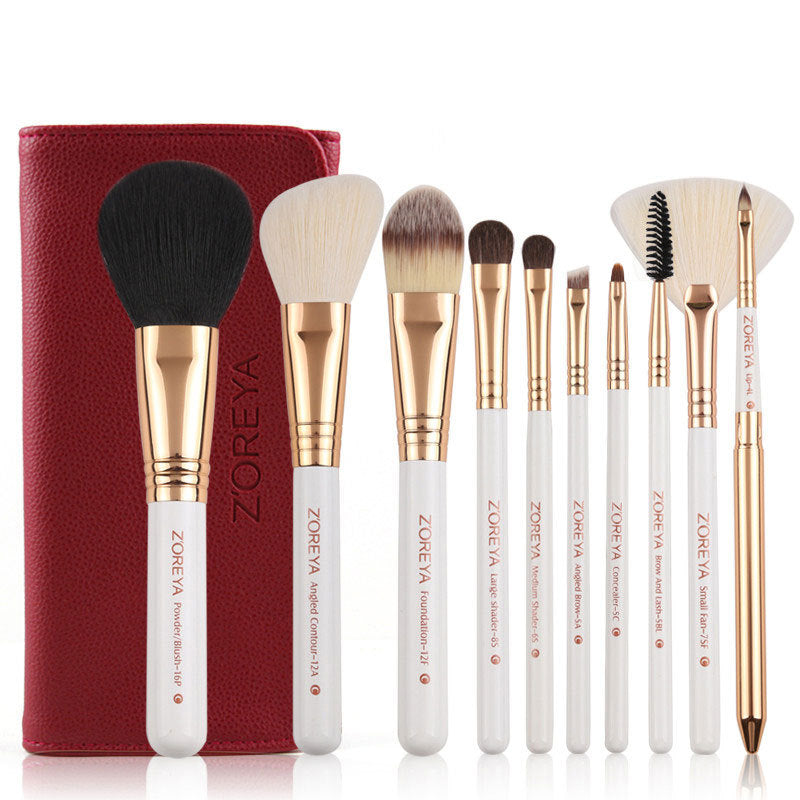 Portable makeup brush