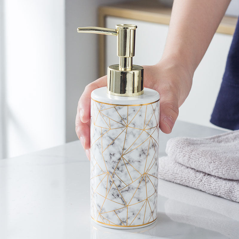 Press And Pack Shampoo Bottle In Bathroom