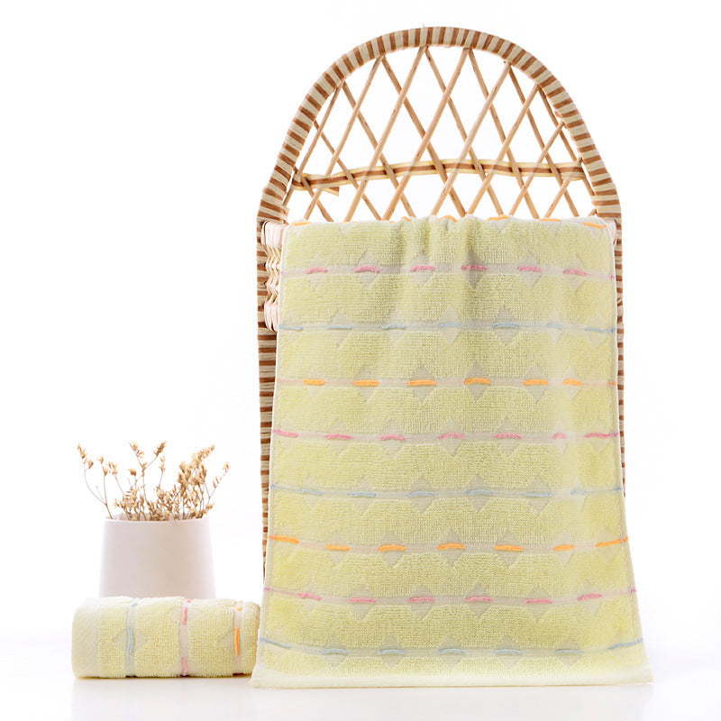 Bamboo Fiber Strawberry Towel Absorbs Water