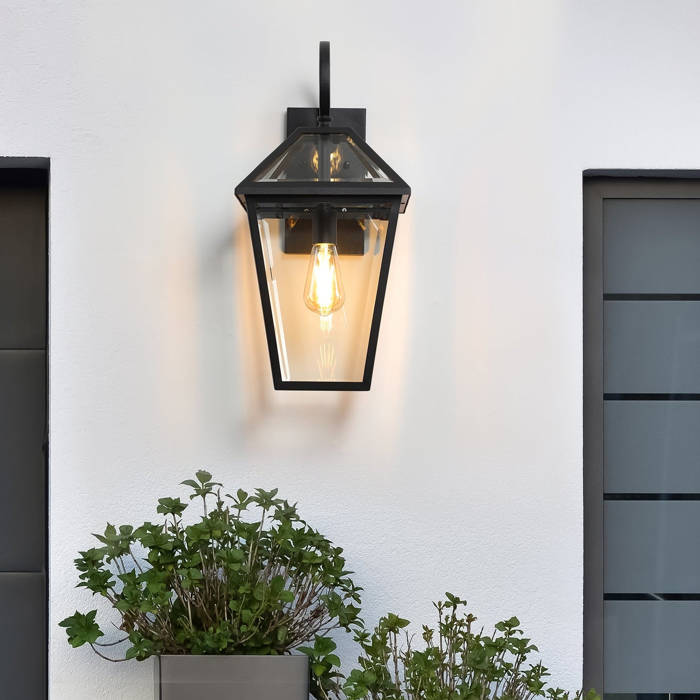 Modern Outdoor Waterproof Wall Lamp Supports multiple types of light