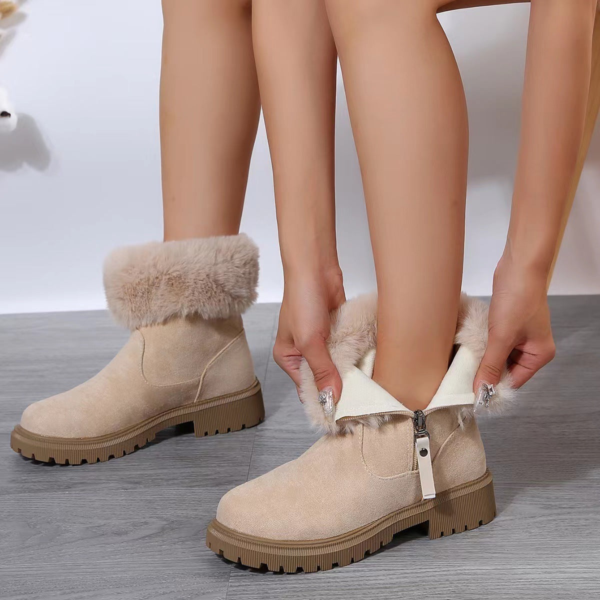 Warm Plush Boots Winter Fashion Side-Zipper Snow Boot For Women Outdoor Thickened Low-heeled Shoes