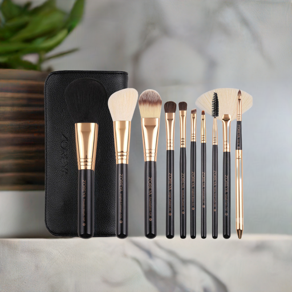 Portable makeup brush