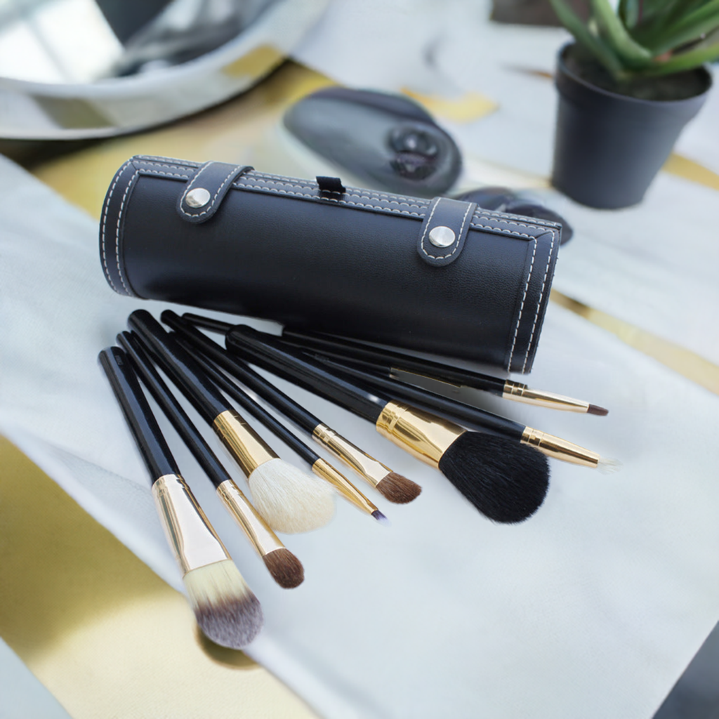 Barrel makeup brush set