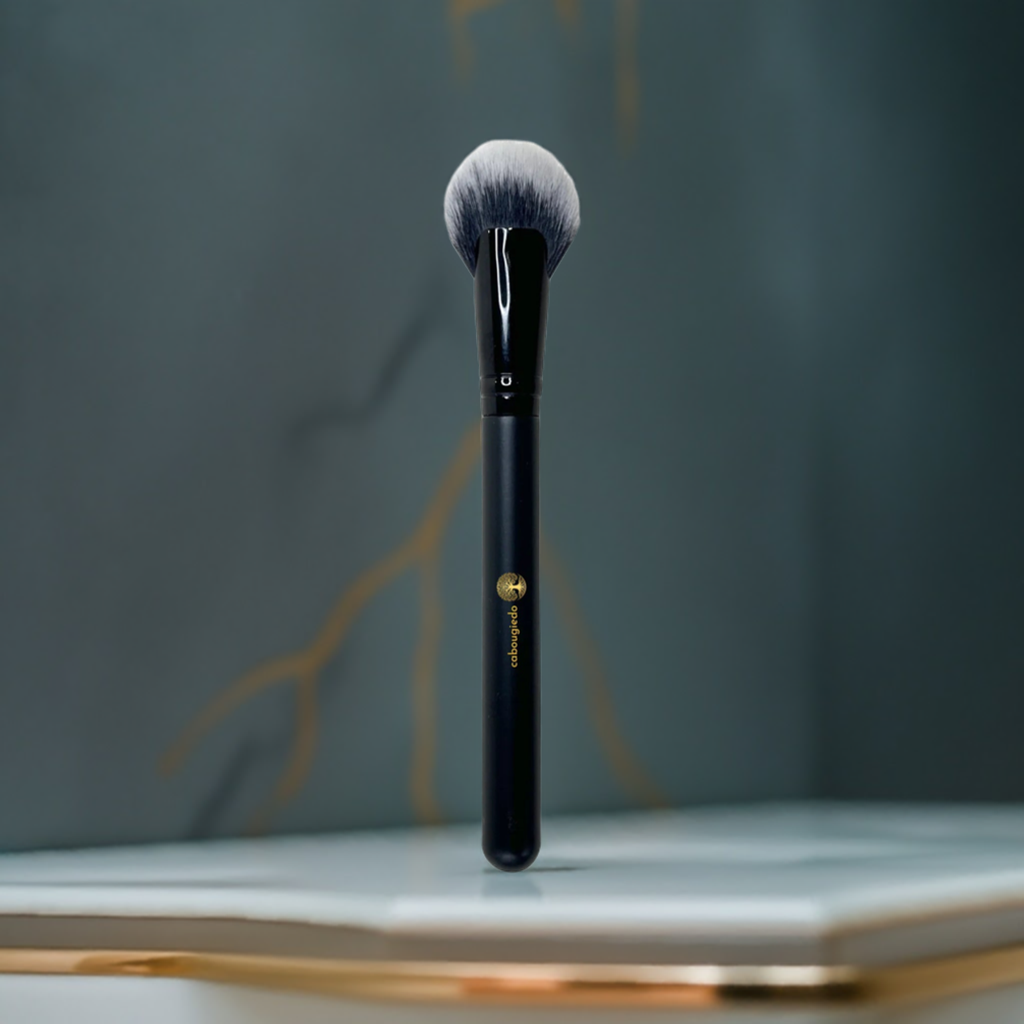 Cheek Fan Brush