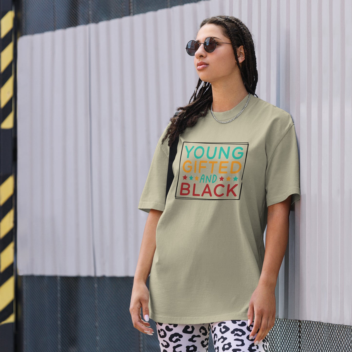 Oversized faded t-shirt - Young Gifted and Black