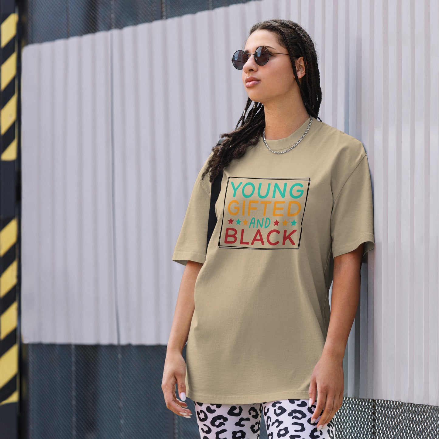 Oversized faded t-shirt - Young Gifted and Black