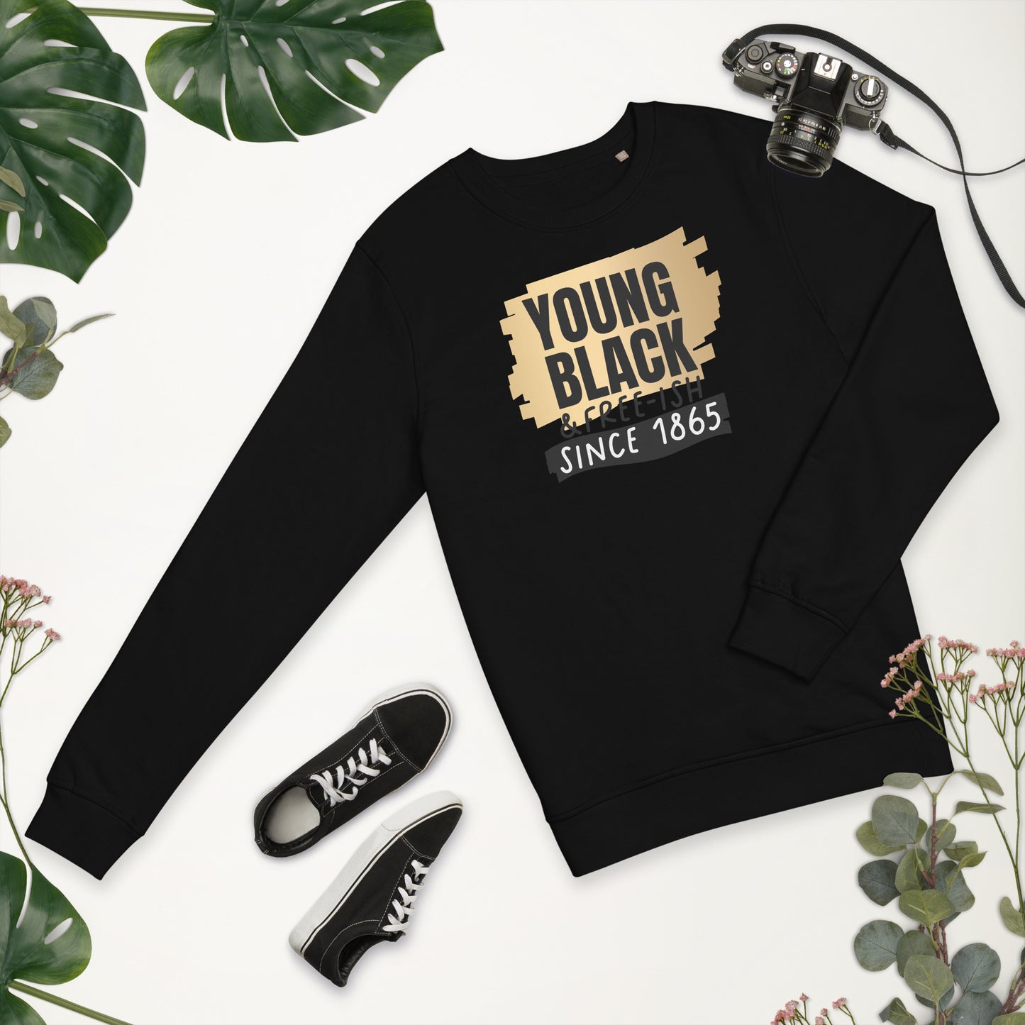 Unisex organic sweatshirt - Young Black Freeish Since 1865